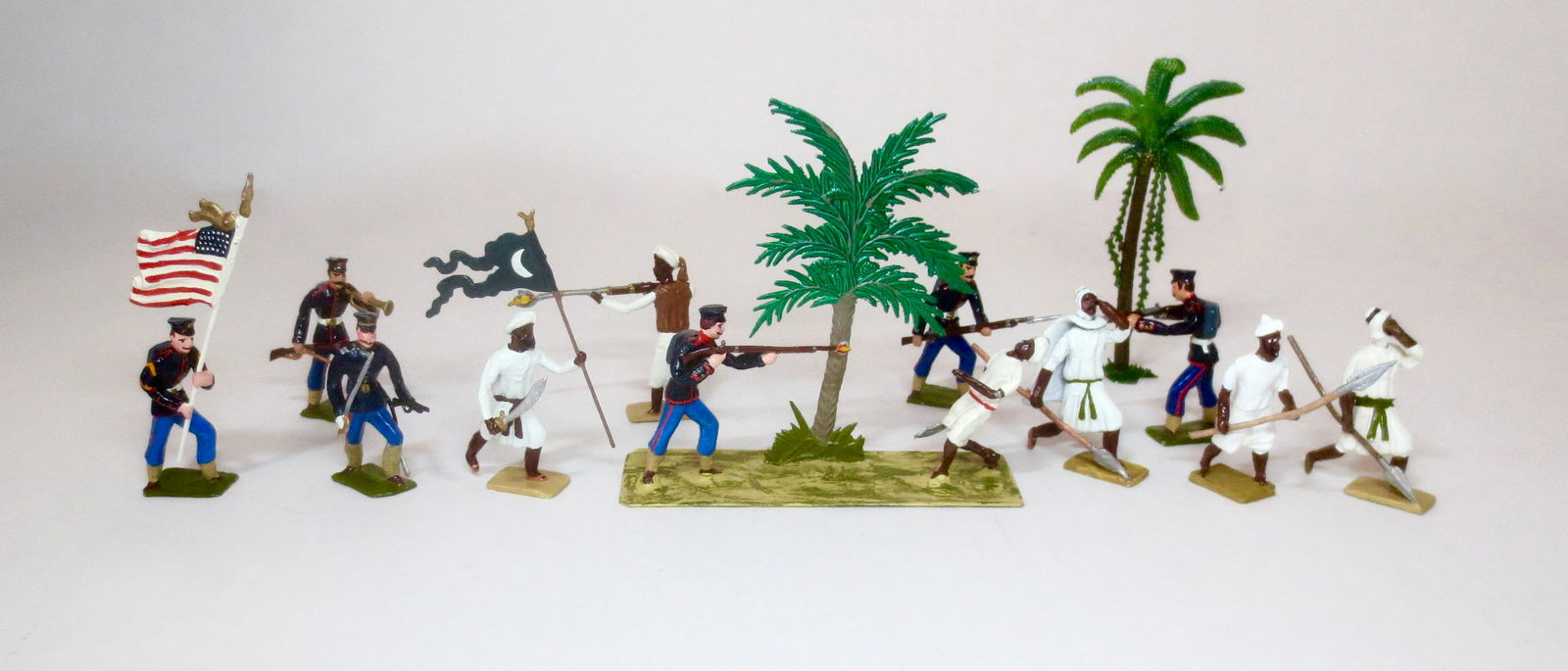 Pottsdamer Zinnsoldaten US Marines & Moros (1 of 1)