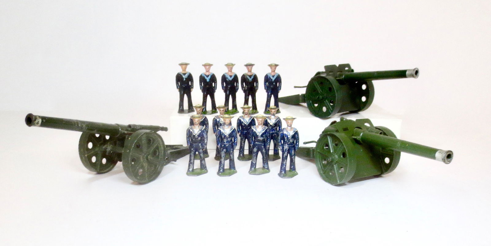 Britains British Sailors & Naval Guns Assortment (1 of 1)