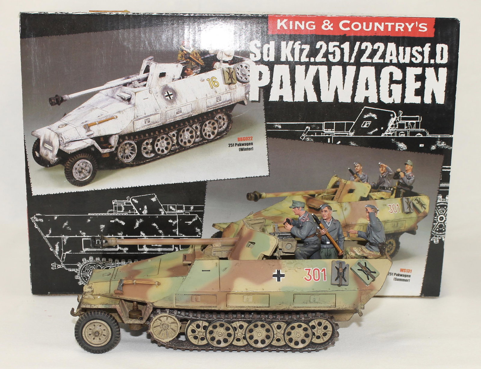 King & Country Hanomag Pakwagon with 75mm Gun: WW2. Hanomag Pakwagon with 75mm Gun and Crew. Set #WS131. Summer Version. 5 Pieces. Condition Near Mint. Box Excellent.