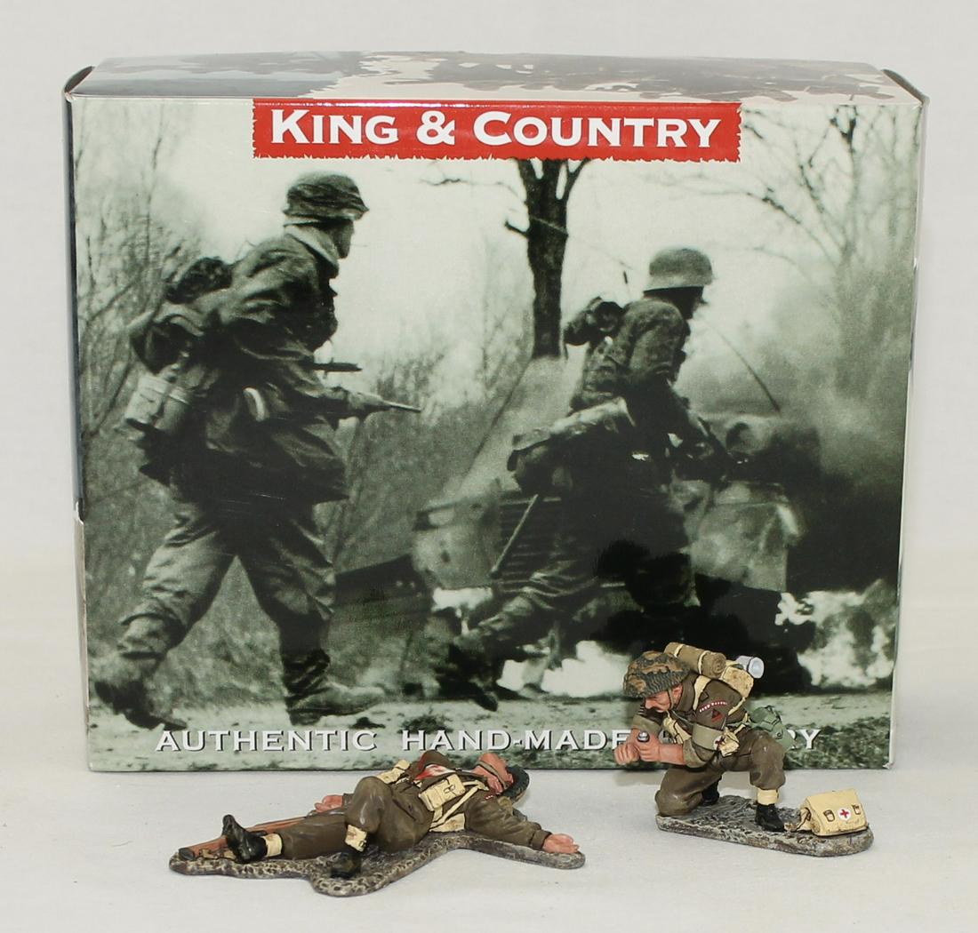 King & Country British Medic and Wounded (1 of 1)