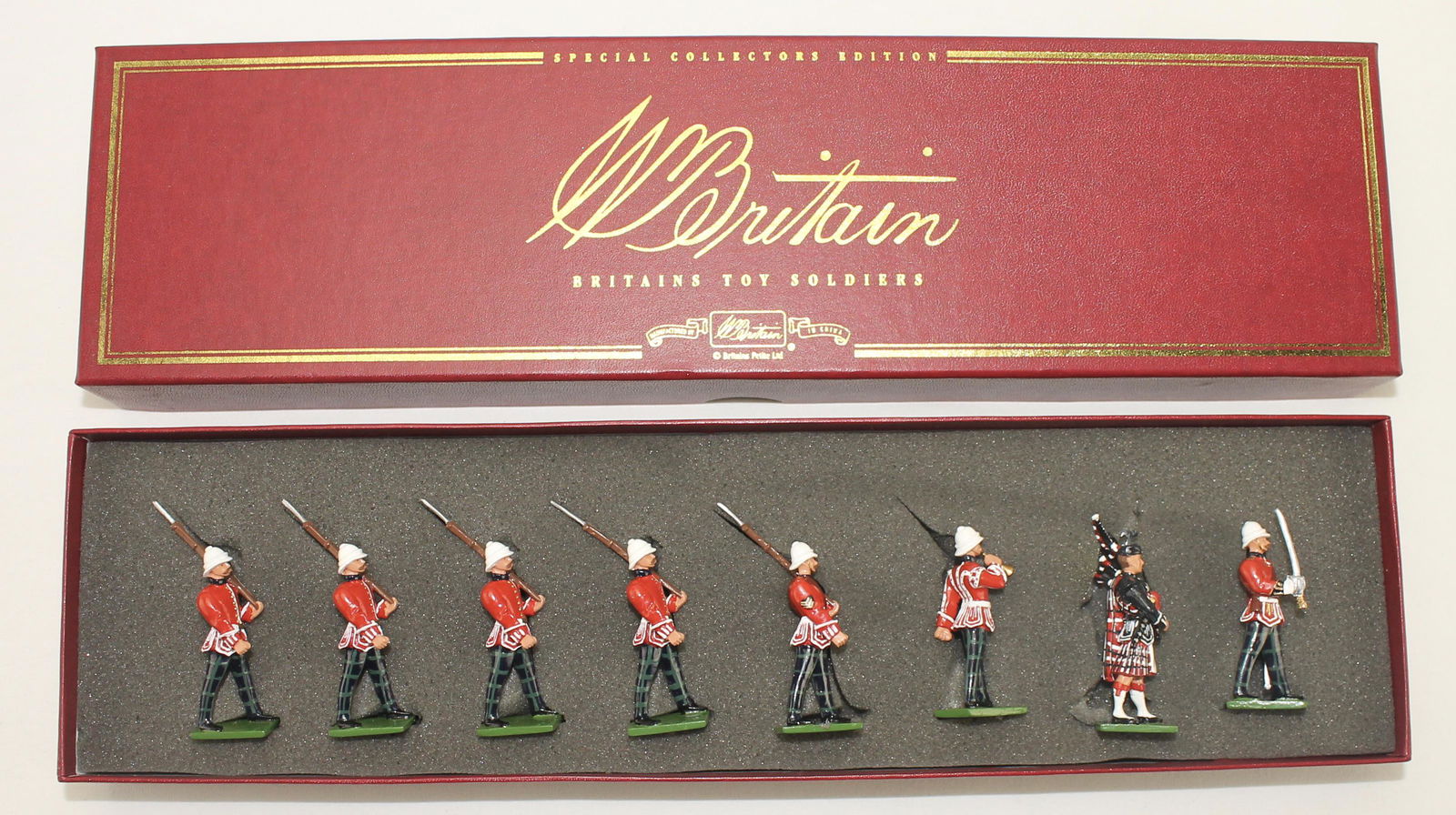 Britains Royal Scots Guards Marching (1 of 1)