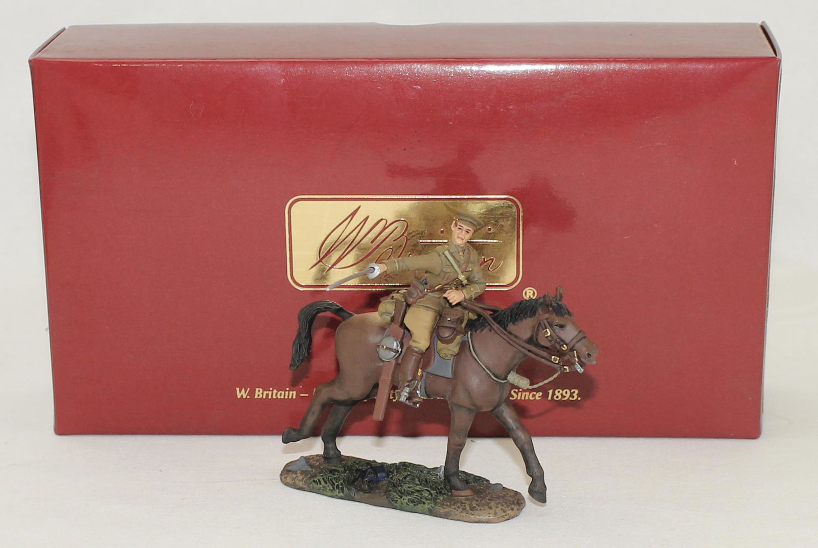 Britains 9th Lancers Officer Captain Grenfell (1 of 1)