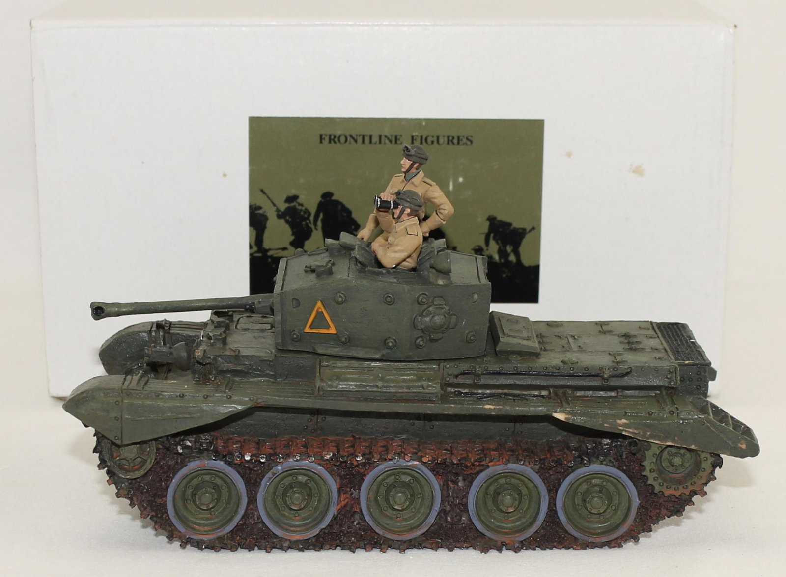 Frontline Cromwell Tank with Crew: World War 2. Cromwell Tank with Crew. Set #WBT.02. 5 Pieces. Condition Near Mint with One Periscope Vent Chipped. Box Very Good.