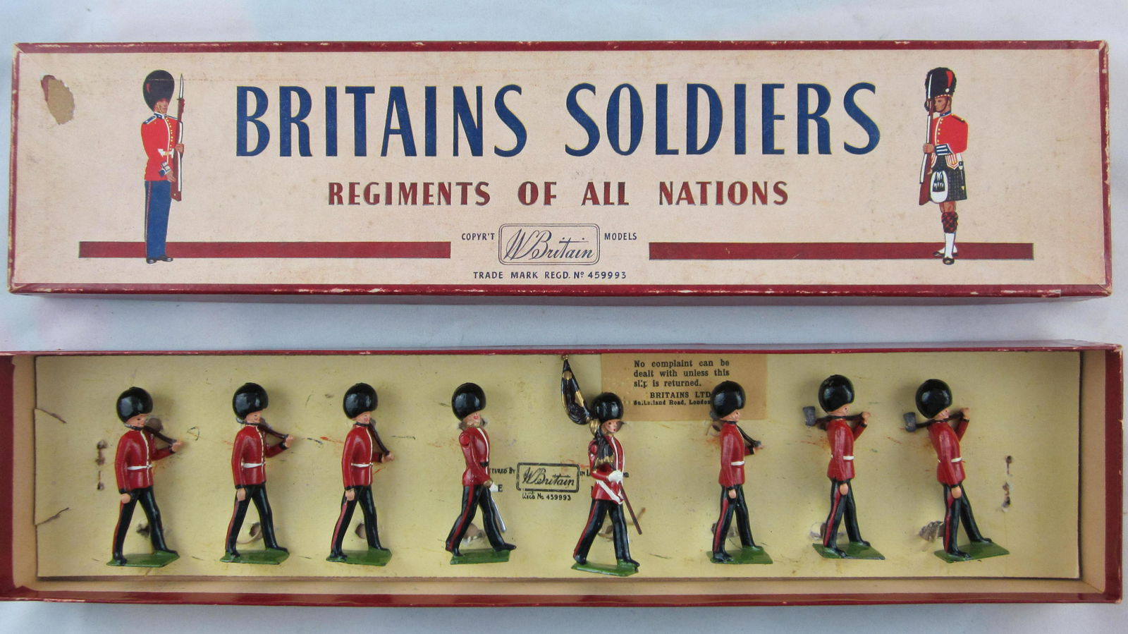 Britains Set #82 Scots Guards Pioneers & Colors. (1 of 1)