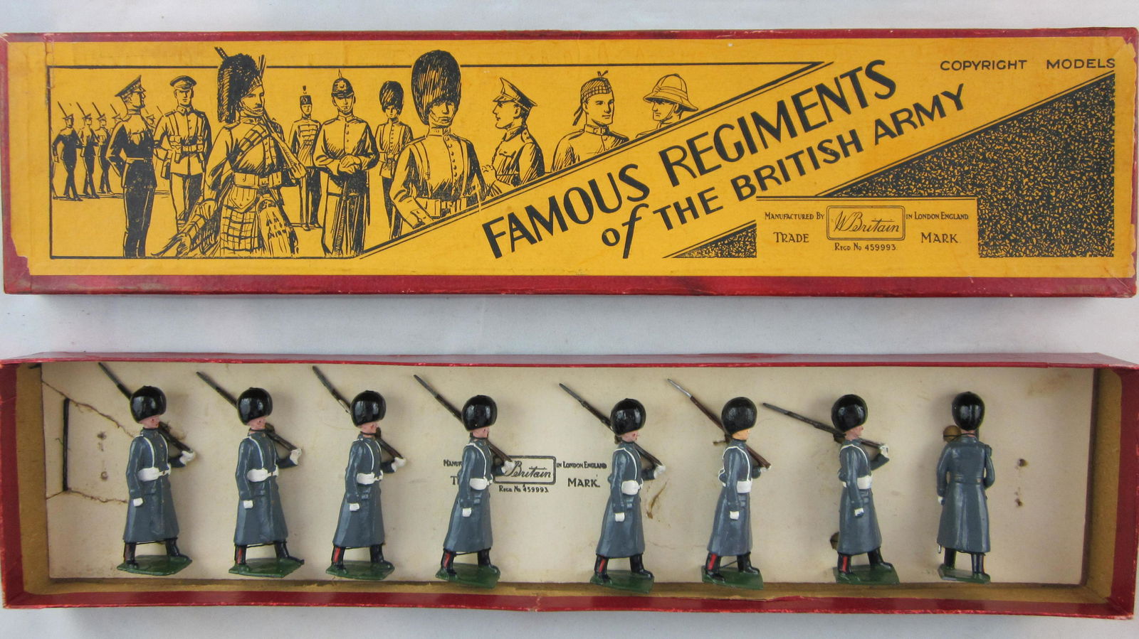 Britains Set #312 Postwar Grenadier Guards. (1 of 1)