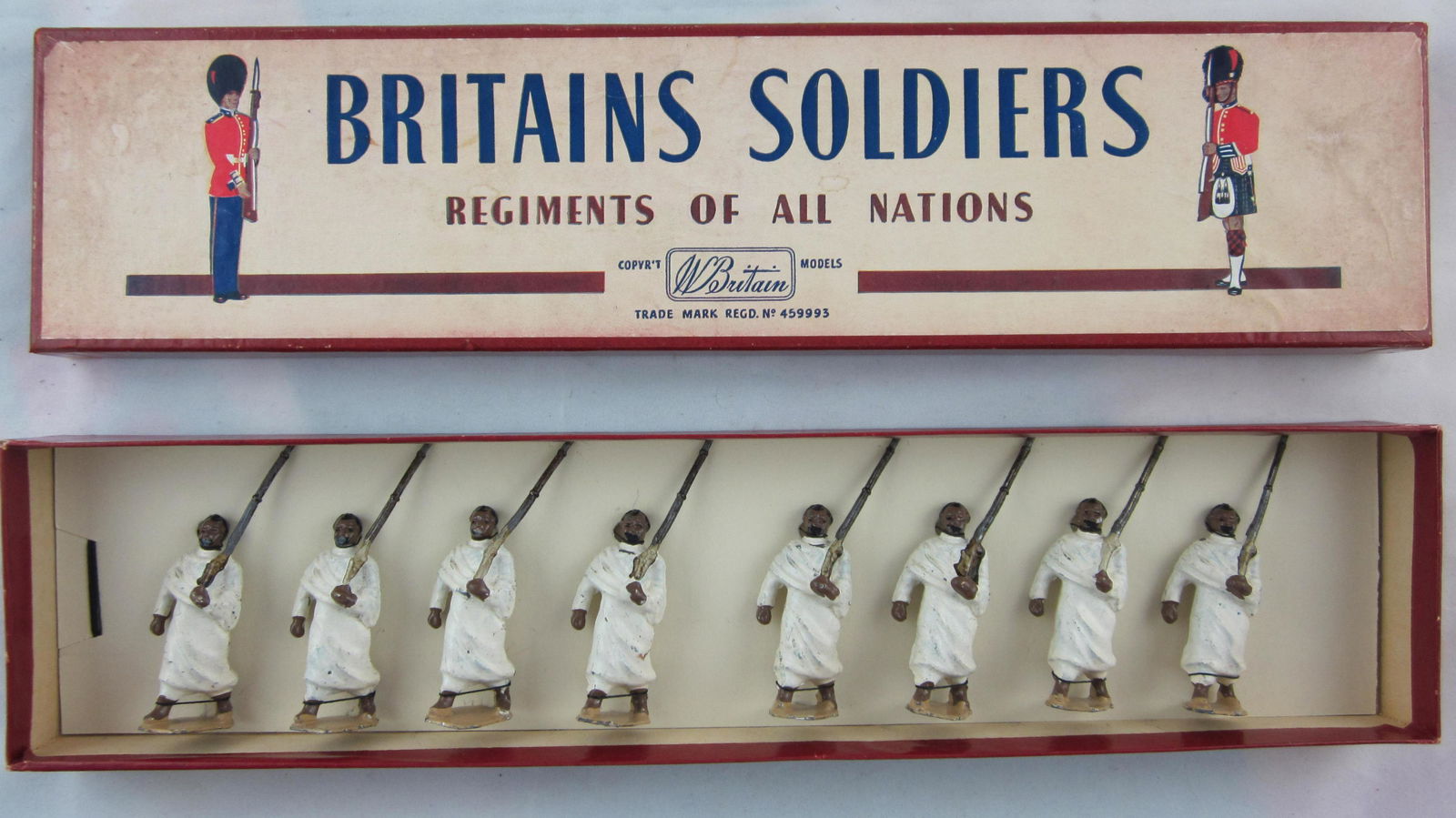 Britains Set #1425 Abyssinian Tribesmen. (1 of 1)