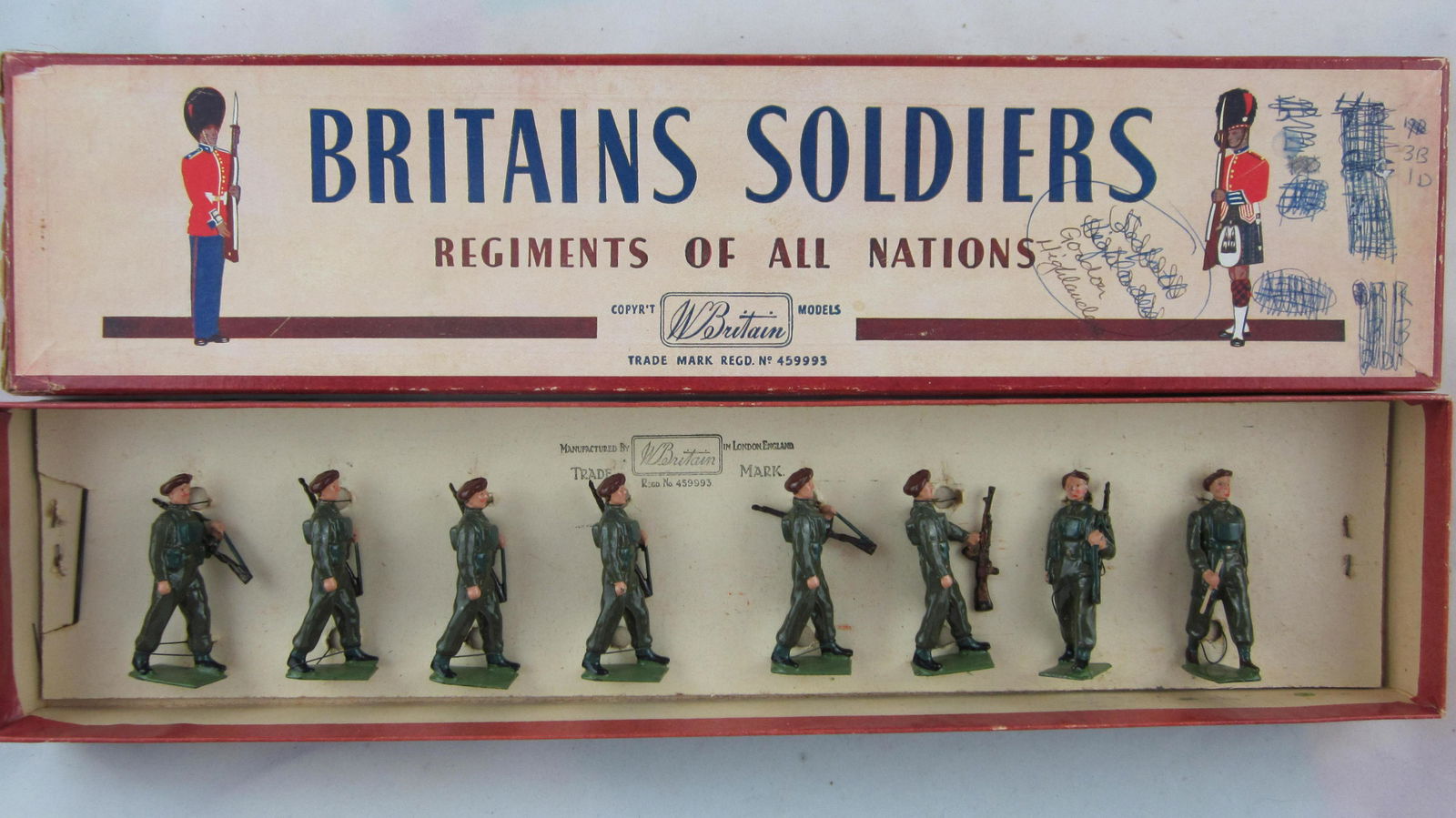 Britains Set #2010 Red Devils Airborne Infantry. (1 of 1)