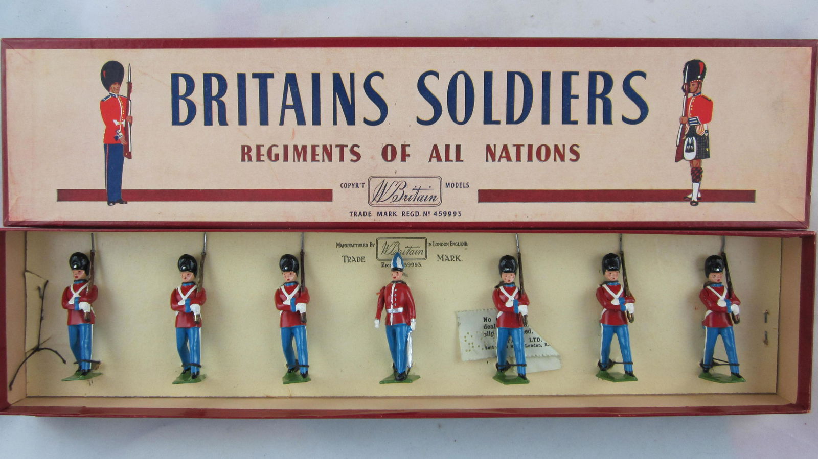 Britains Set #2019 Danish "Livgarde" Infantry. (1 of 1)