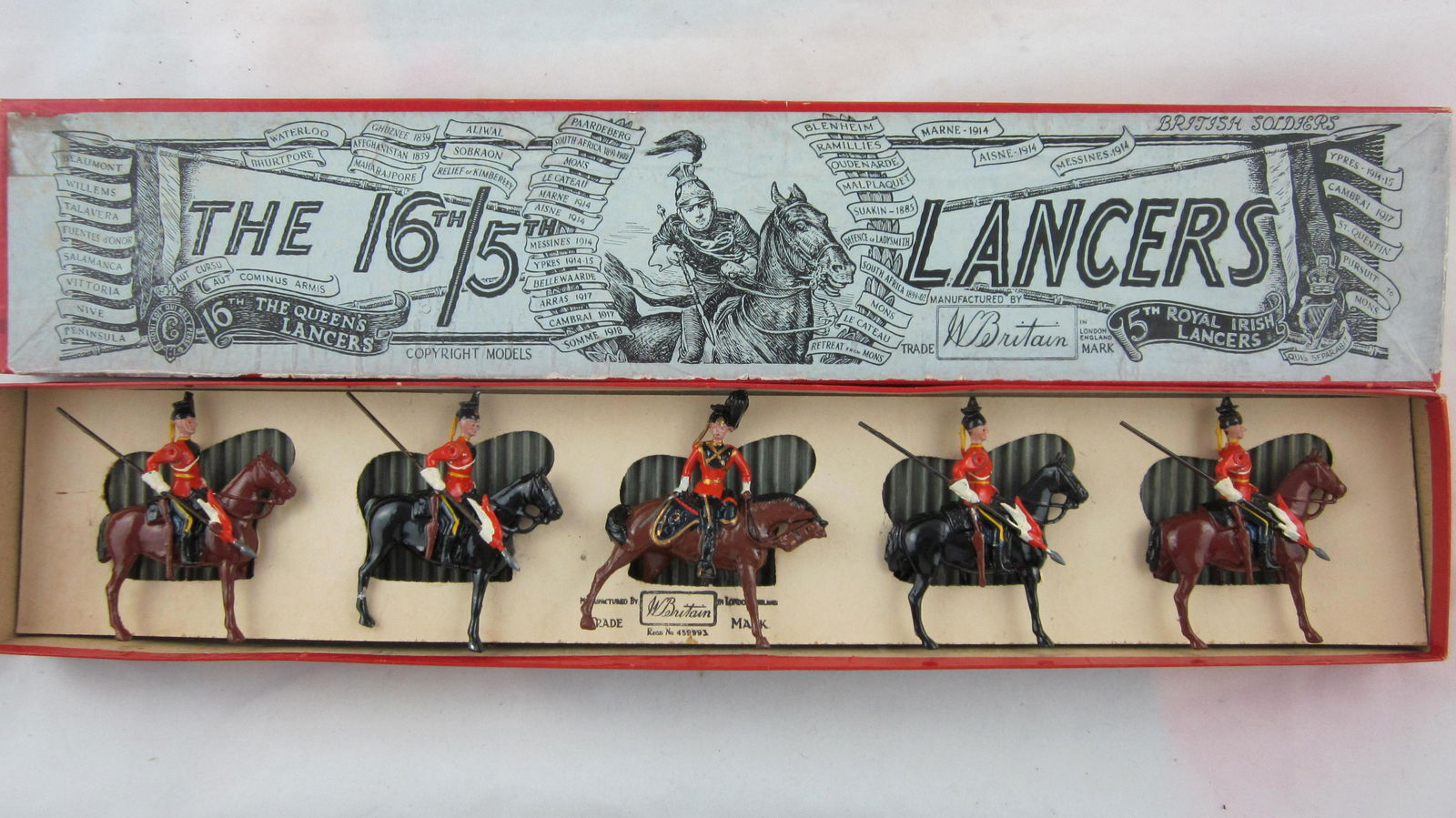 Britains Boxed Set #33 16th/5th Lancers At Halt. (1 of 1)