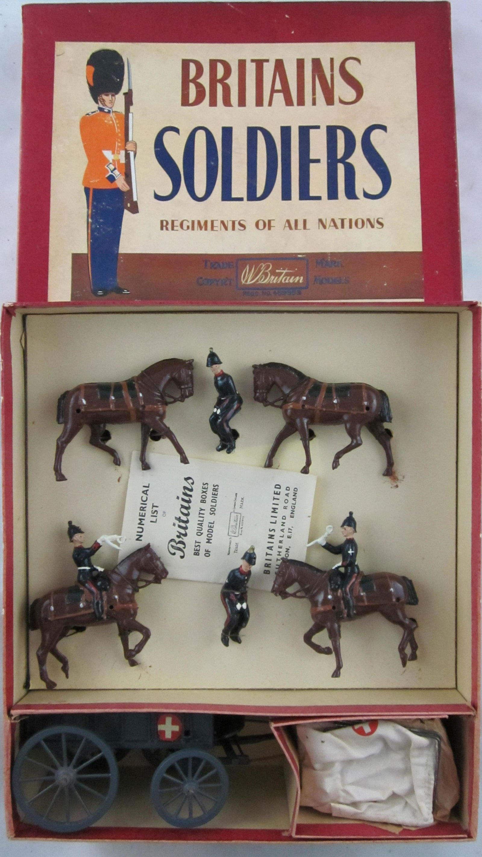 Britains Set #145 Royal Medical Corp Wagon. (1 of 1)