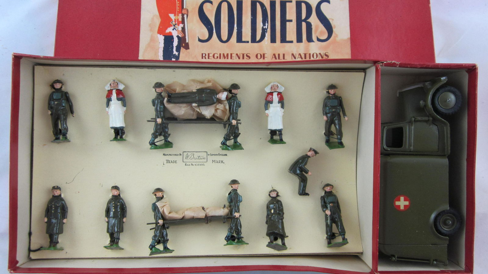 Britains Set #1897 Medical Service & Ambulance. (1 of 1)