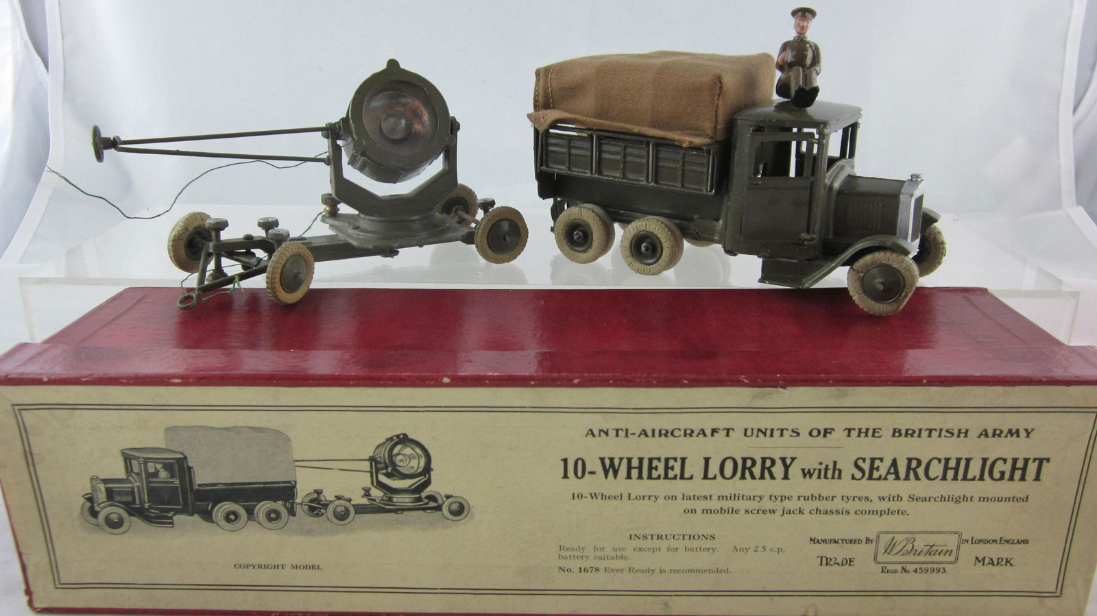 Britains Set #1833, Covered Lorry & Searchlight. (1 of 1)