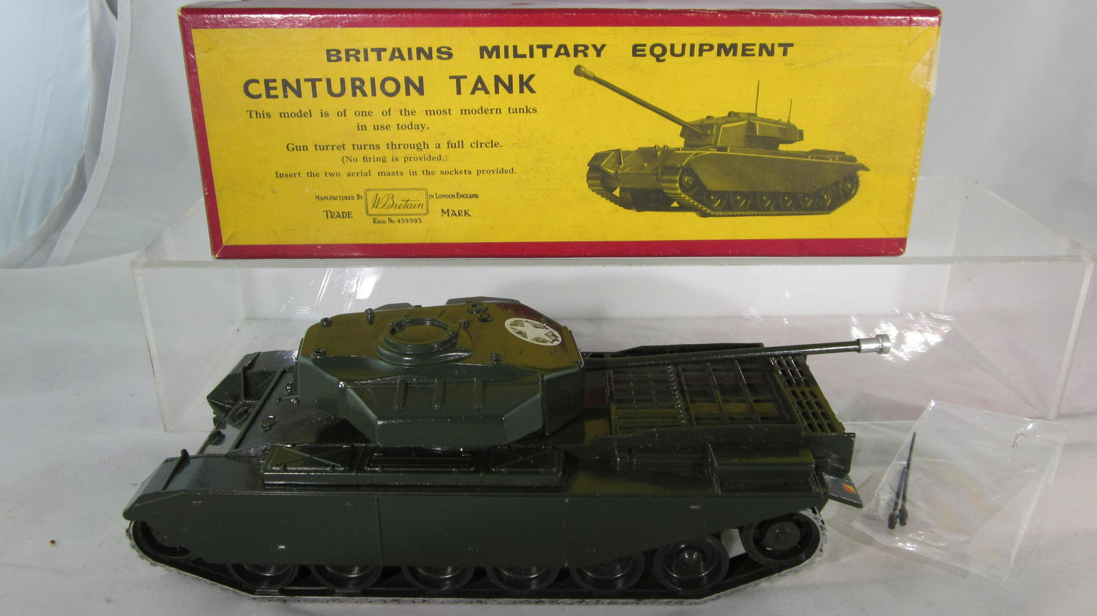 Britains Set #2150 Khaki Centurion Tank. (1 of 1)