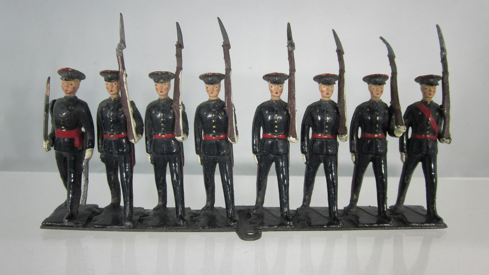 Britains 1953 Coronation Territorial Infantry (1 of 1)