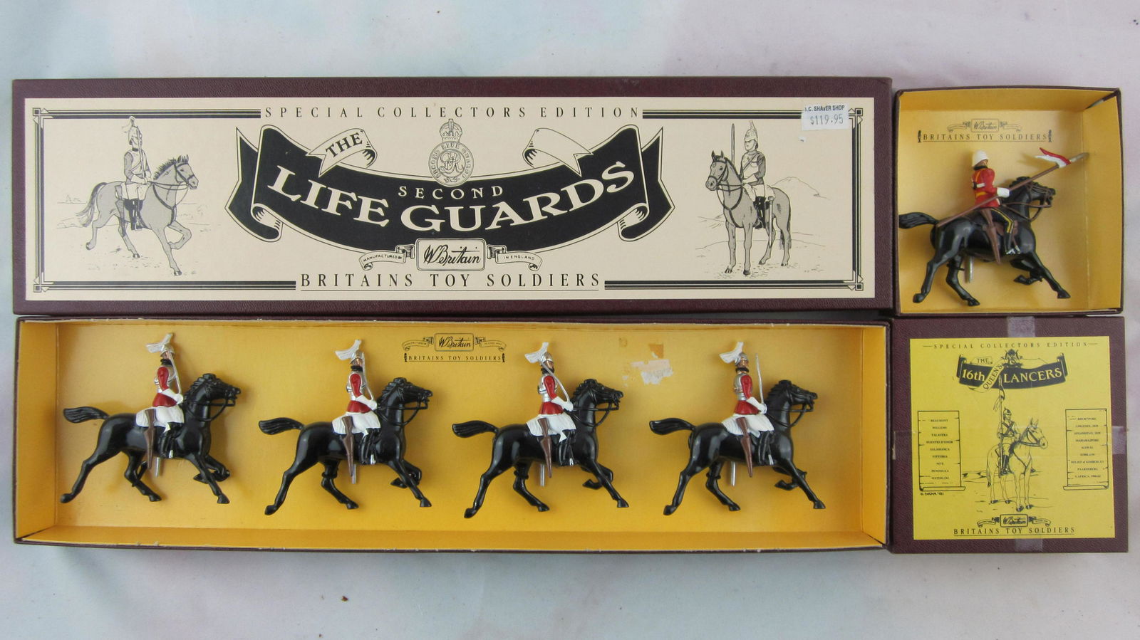 Britains #8819 16th Lancer & #8829 Lifeguards. (1 of 1)