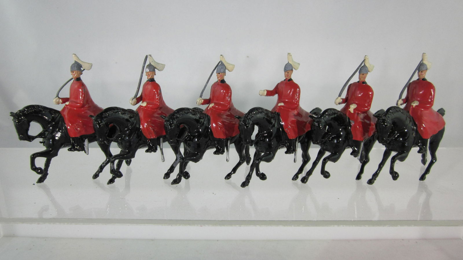 Britains Set #400 Lifeguards In Winter Cloaks. (1 of 1)