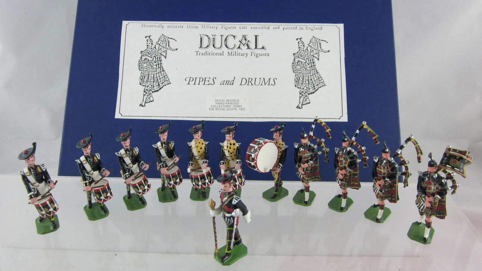 Ducal Highland Pipes And Drums Of Royal Scots. (1 of 1)