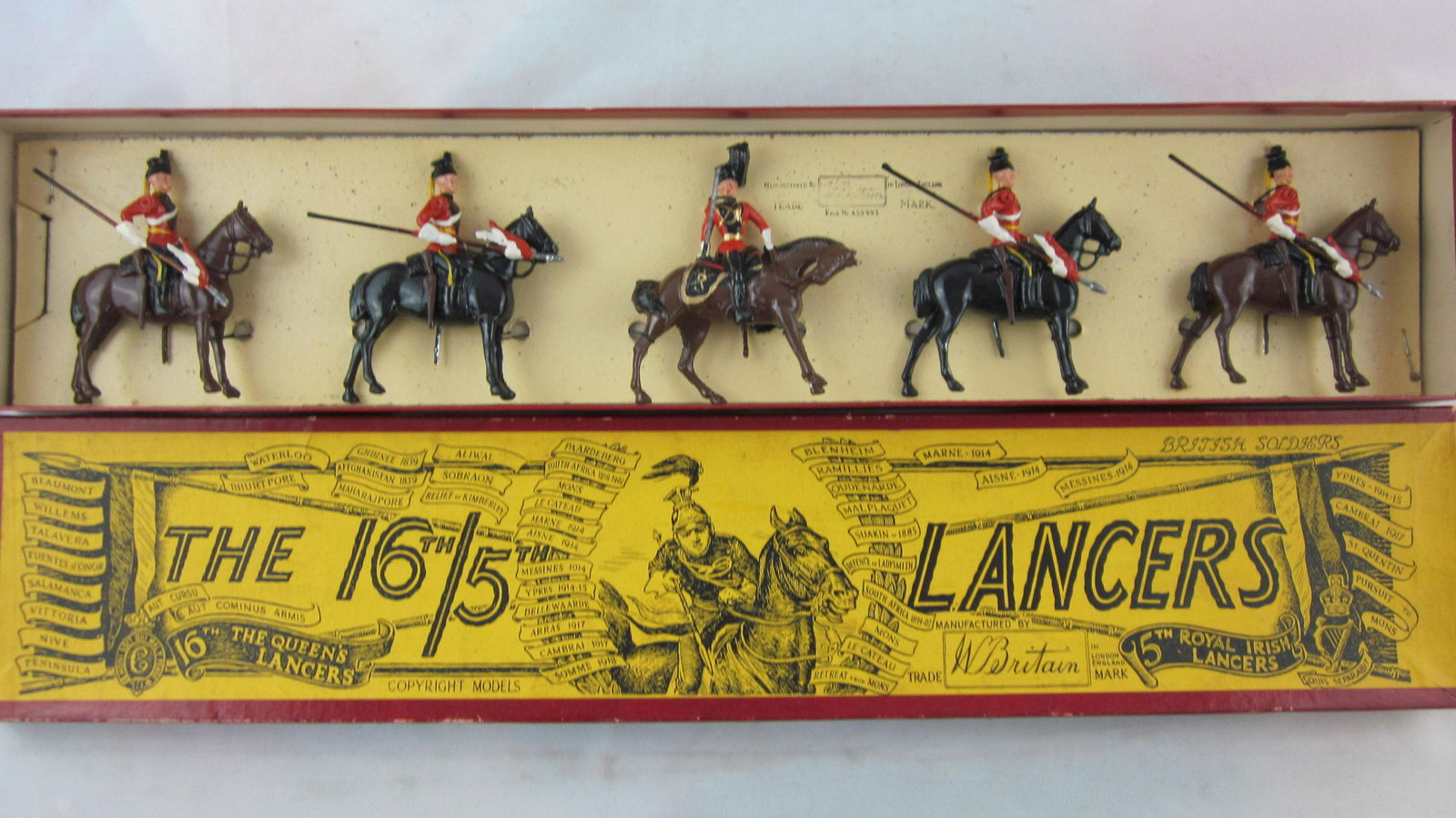 Britains Set #33 16th Lancers At Halt. (1 of 1)