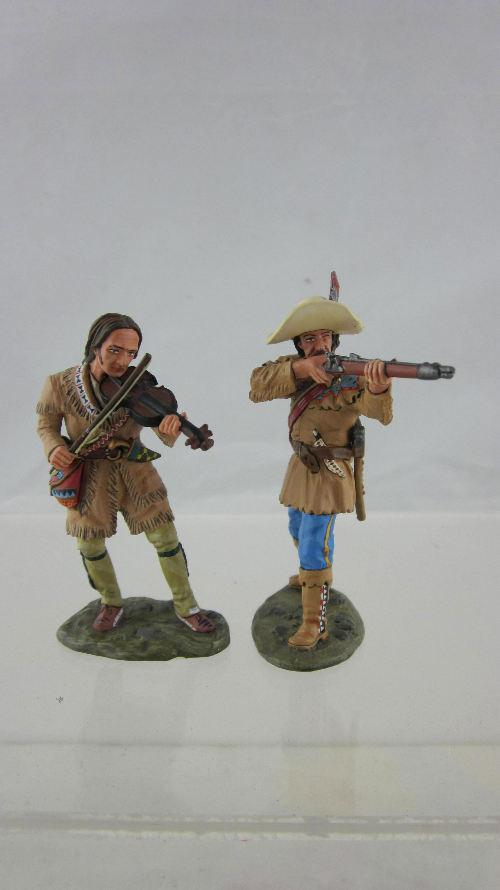 King & Country Davy Crockett & Firing Scout. (1 of 1)