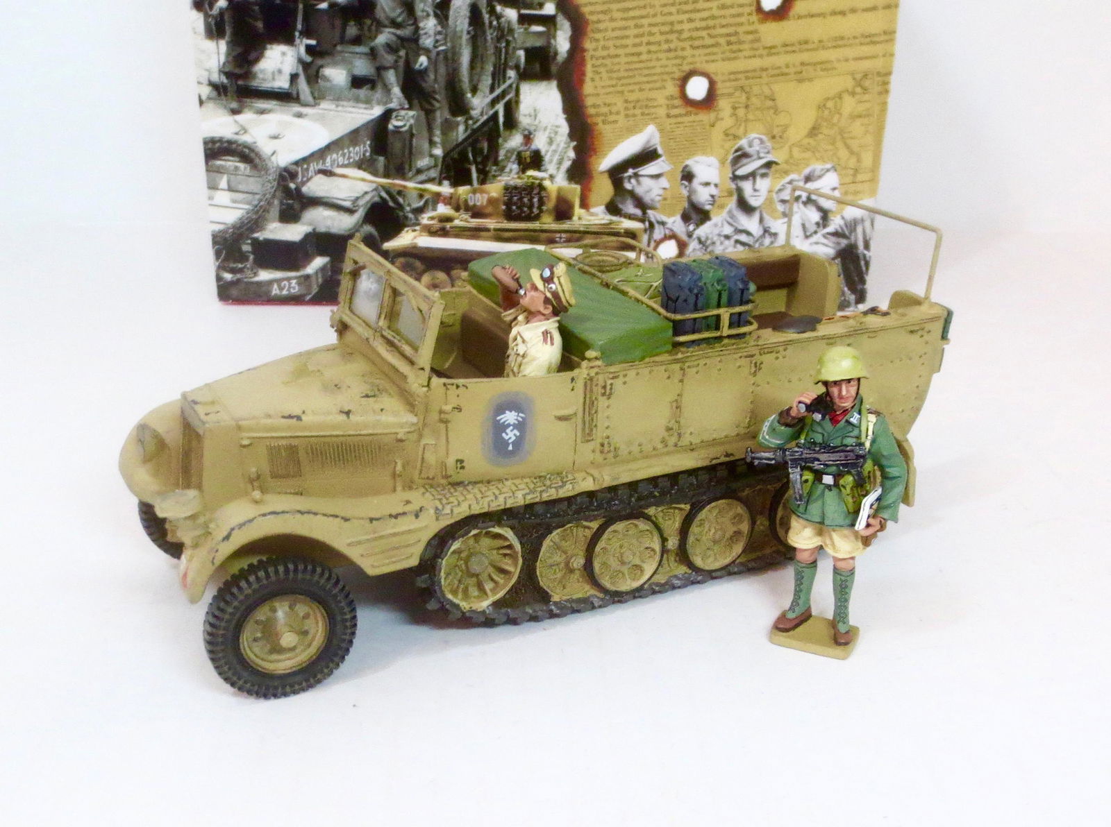 King & Country #AK026 Desert Transport (1 of 1)