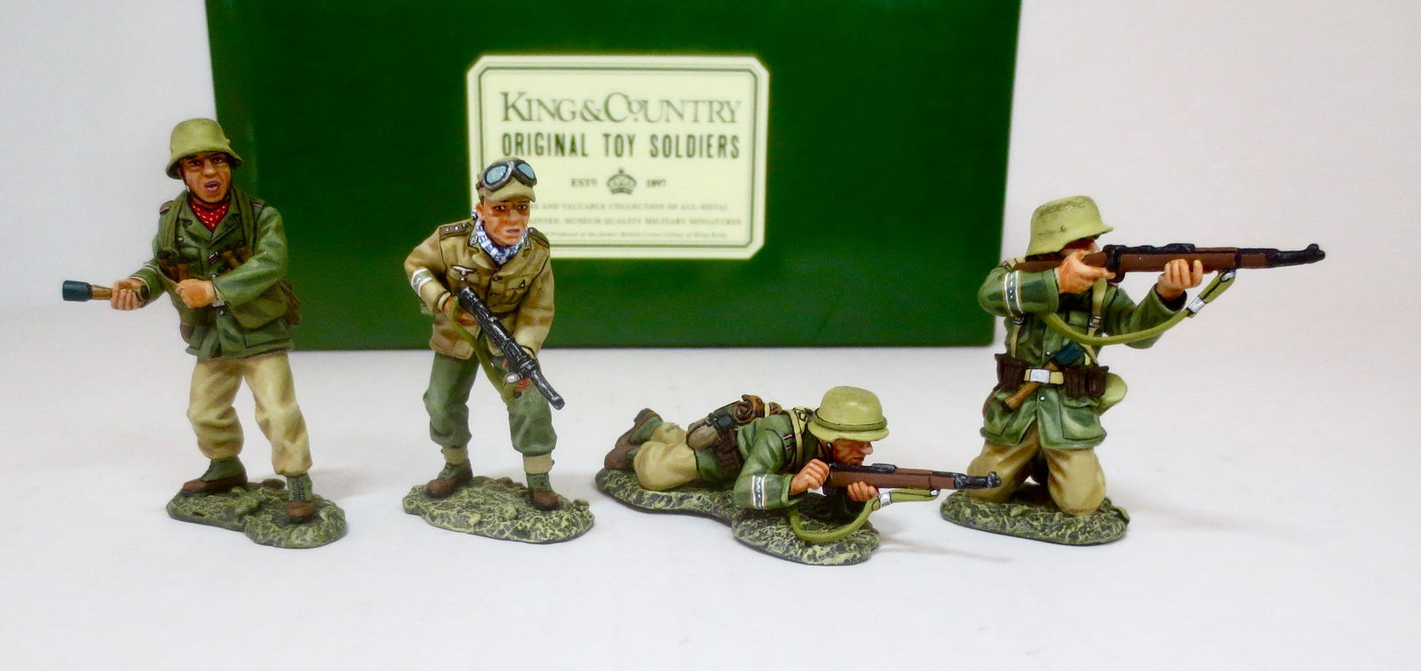 King & Country #AK016 Afrika Corps Attack (1 of 1)