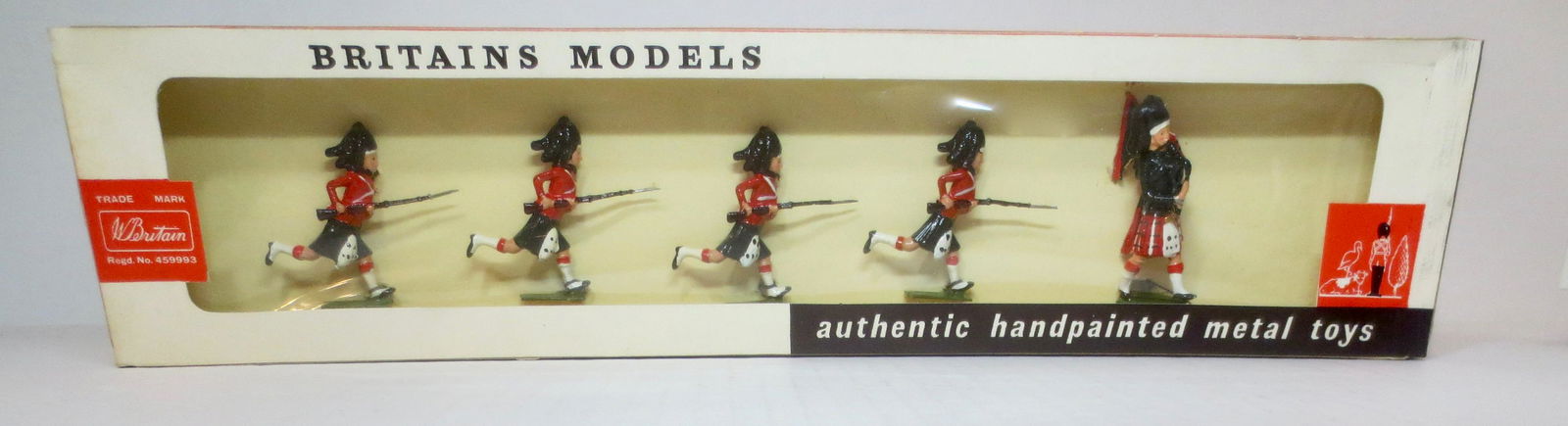 Britains set #9135 Black Watch Highlanders (1 of 1)