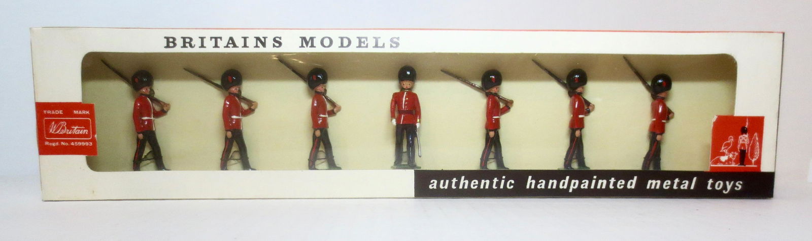 Britains #9124 Coldstream Guards Marching (1 of 1)