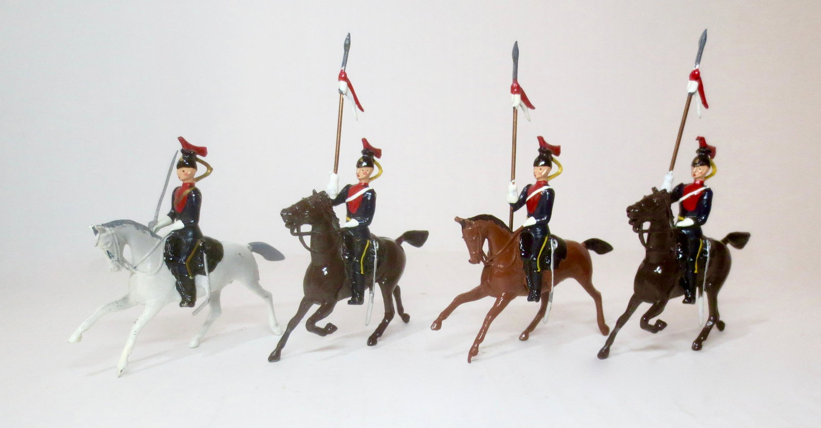 Britains From #2076 12th Royal Lancers: Post war issue. 4 pieces. Excellent condition. Unboxed.