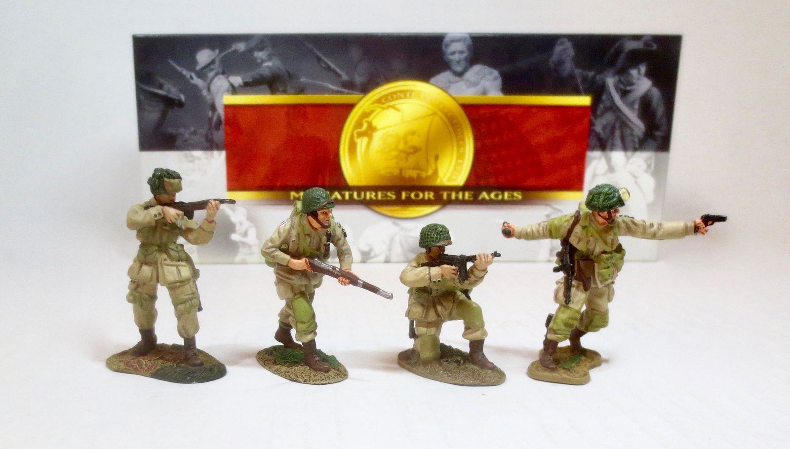 Conte WWII-013 American Airborne Attacking (1 of 1)