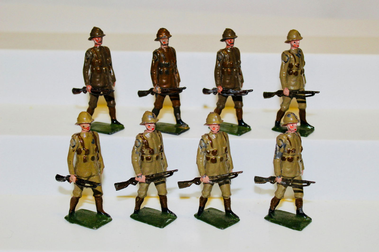 Britains set #110 Devonshire Regiment (1 of 1)