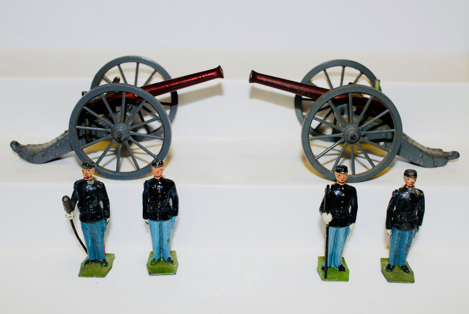 Britains (2) sets #2057 Union Artillery (1 of 1)