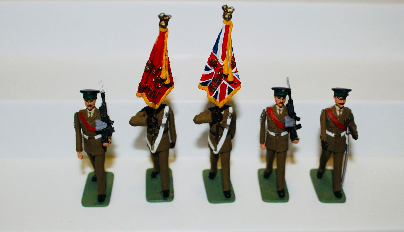 For Auction Irish Toy Soldier Museum Irish Guards Colors (2217) on