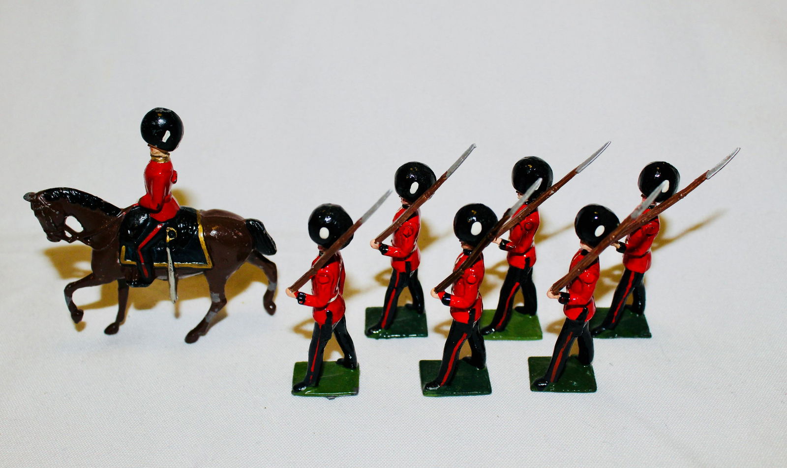 Britains Grenadier Guards (1 of 1)