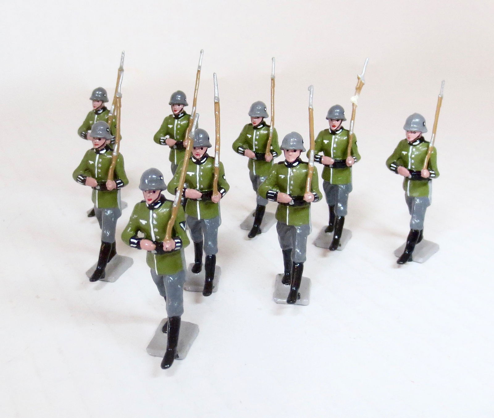 Hiriart WW2 German Infantry on Parade (1 of 1)