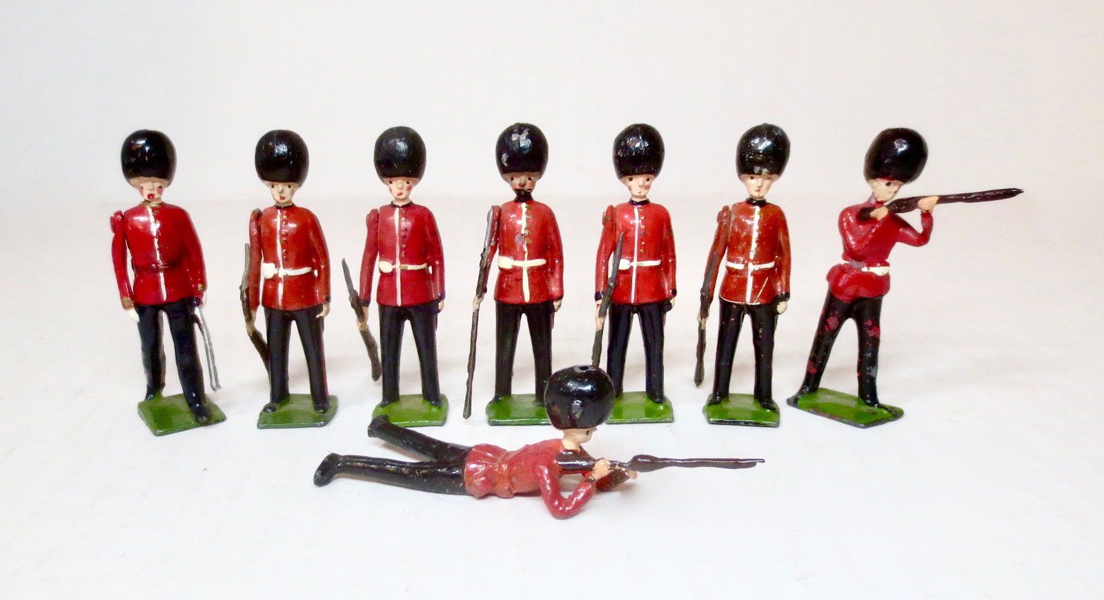 Britains Scots Guards Assortment (1 of 1)
