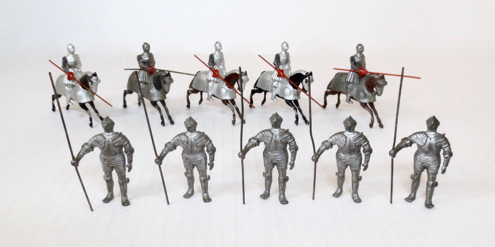 Britains From #1307 Medieval Knights (1 of 1)