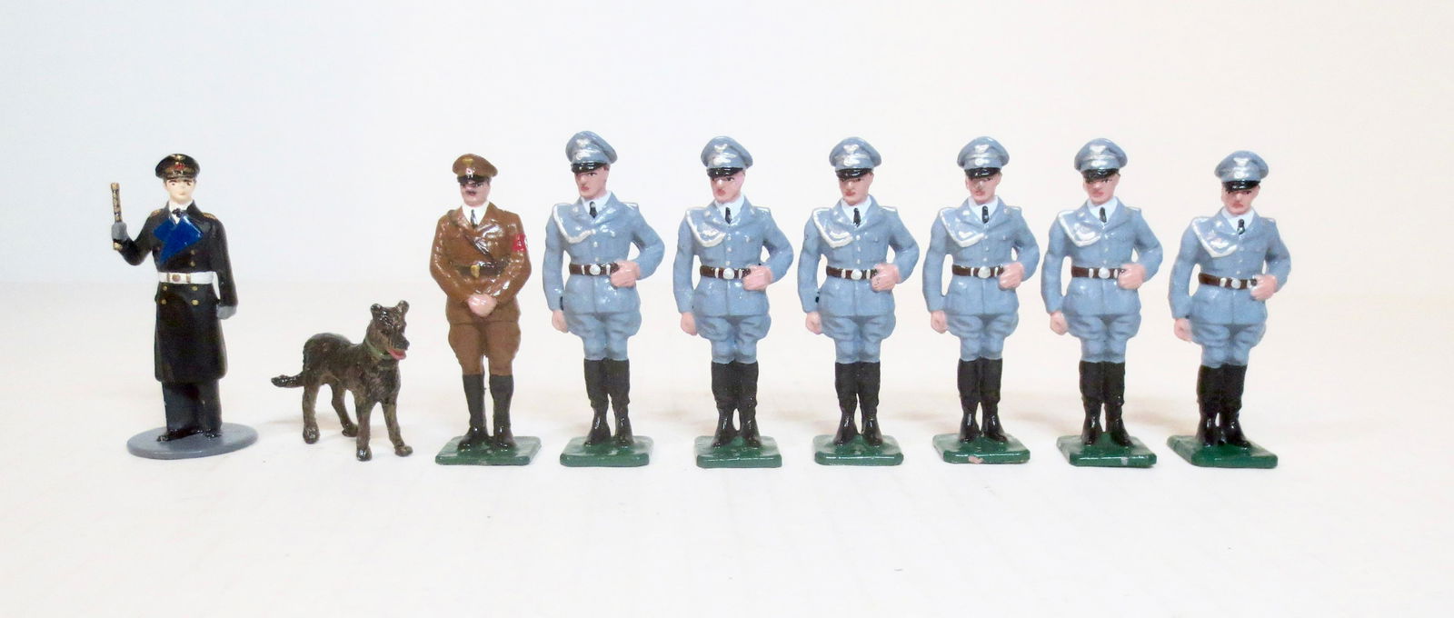 Assorted WW2 Personality Figures (1 of 1)