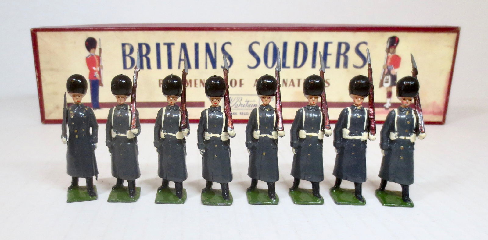 Britains #312 Grenadier Guards (1 of 1)