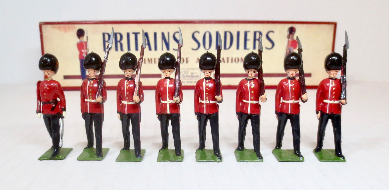 Britains #1634 Governor Generals' Foot Guards (1 of 1)