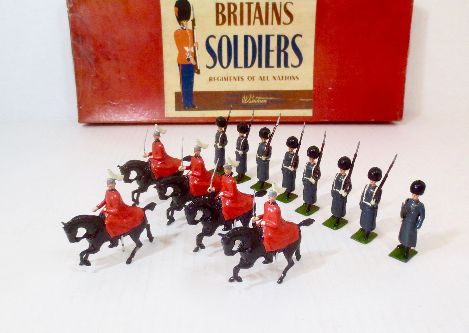 Britains #429 Scots Guards & Lifeguards (1 of 1)
