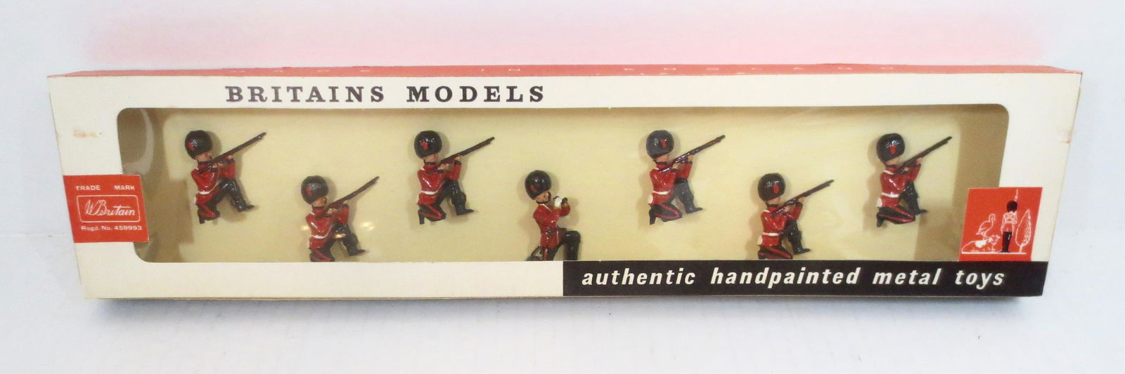 Britains #9123 Coldstream Guards Firing (1 of 1)