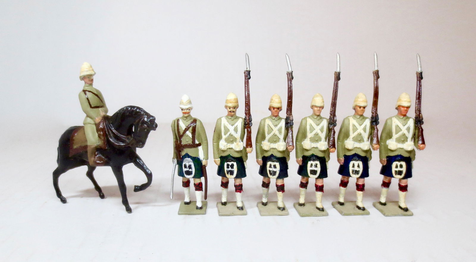 Black Watch Officer and Infantry (1 of 1)