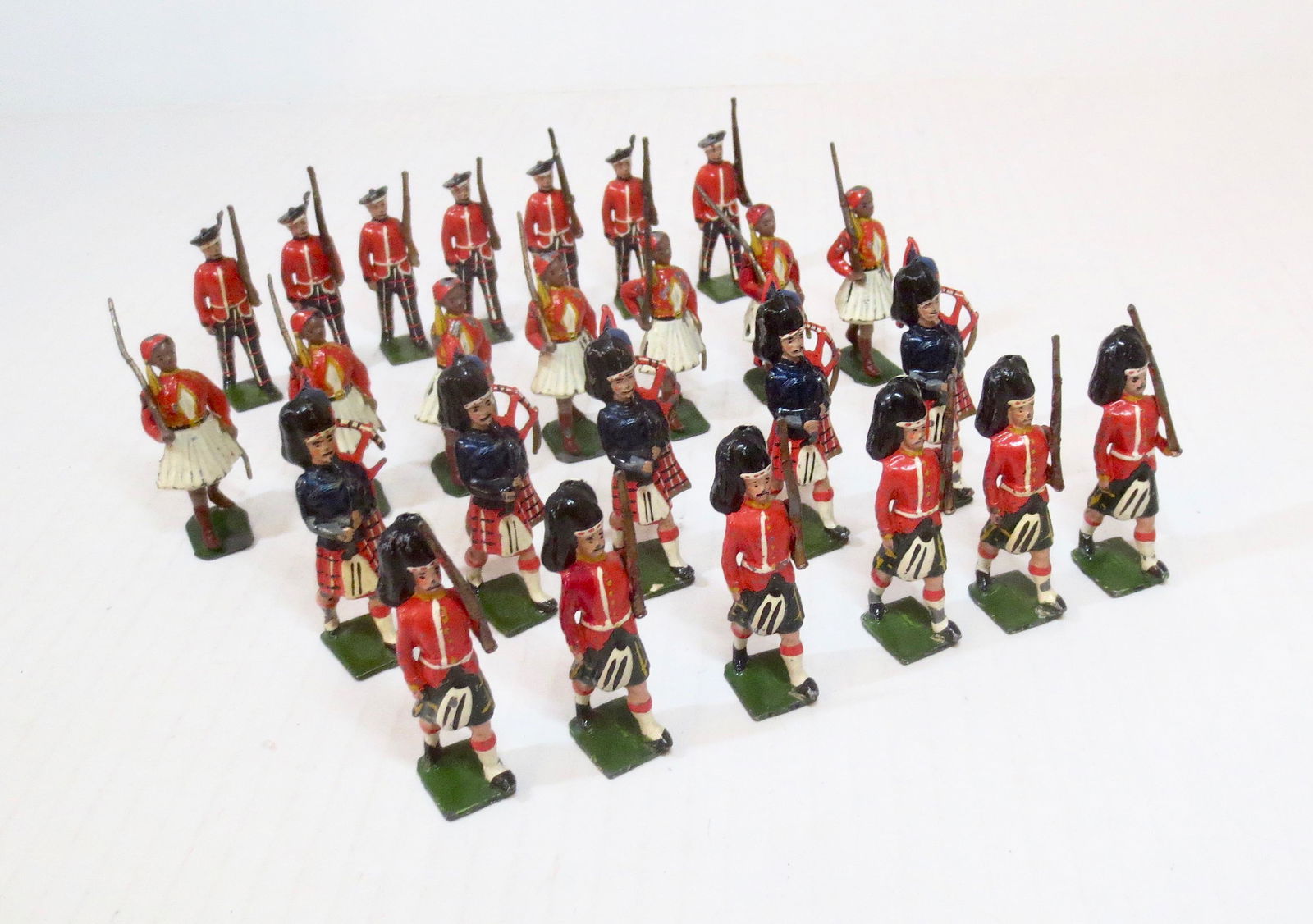 Britains Pre war Regiments on Parade (1 of 1)