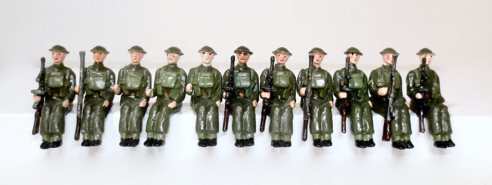 Commandant Miniatures Transport Troops (1 of 1)
