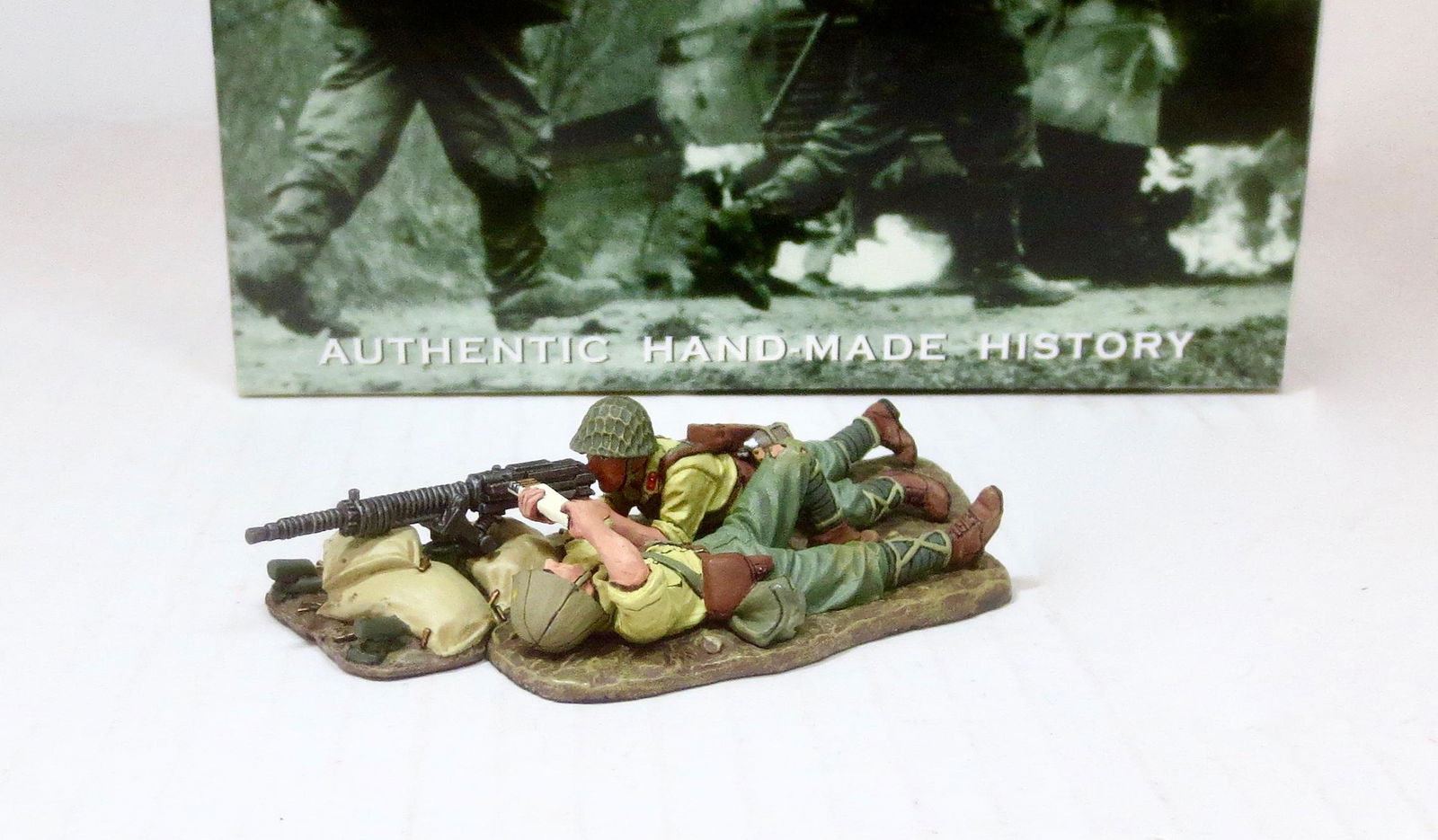 King & Country #IWJ028 Machine Gun Team: Two Japanese using the famous Type 92 machine gun nicknamed “The Woodpecker” (because of its sound) by American Troops. Retired Set. 2 pieces. Near mint condition. Box excellent.