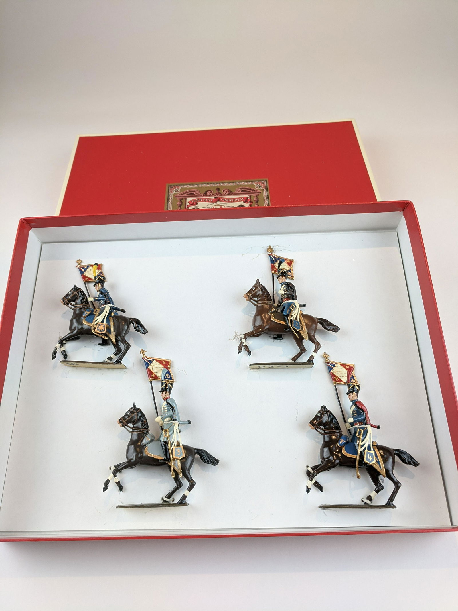 Mignot 224-227 Cavalry Flagbearers (1 of 1)