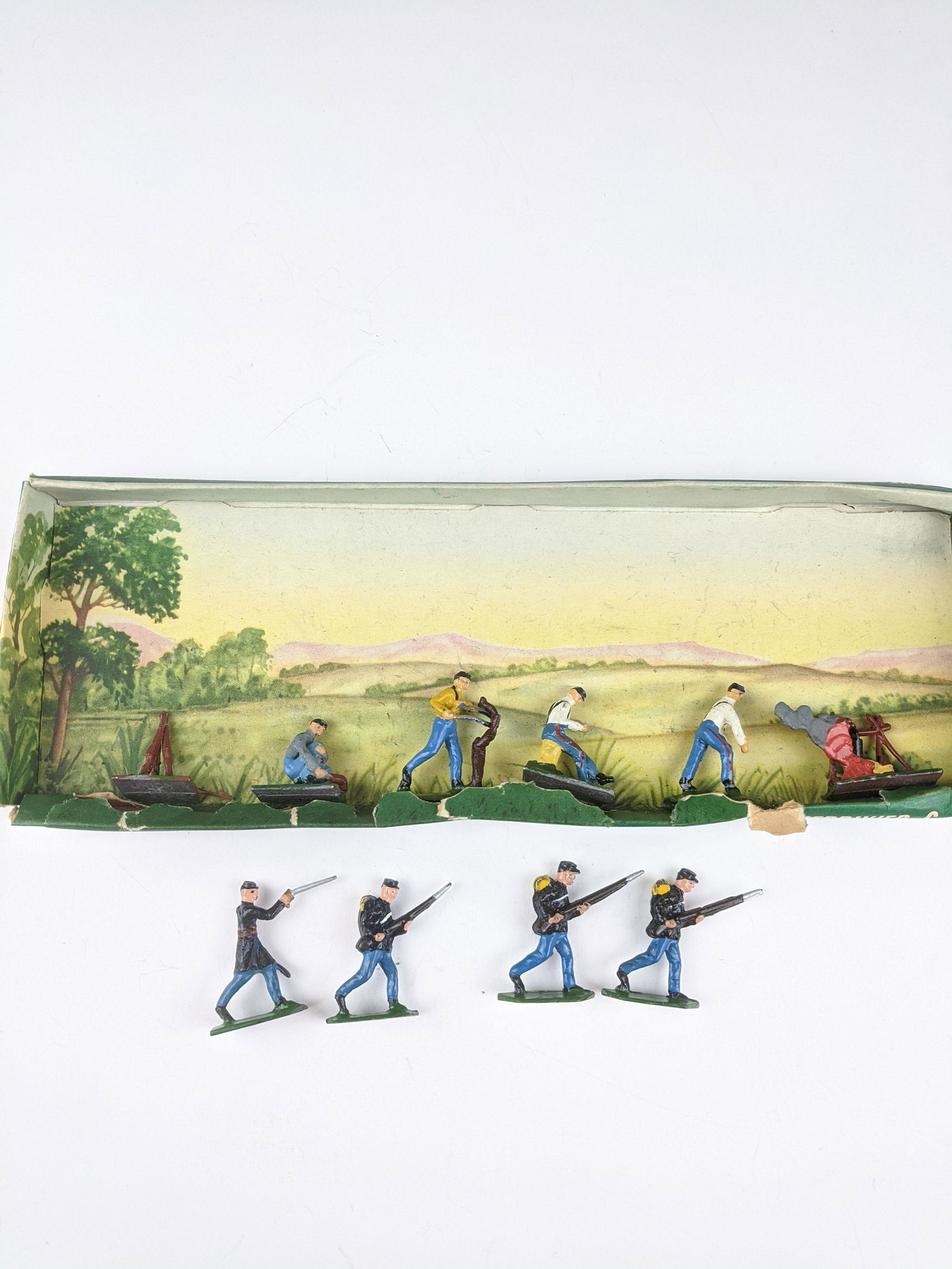 SAE 30mm Union Camp Scene (1 of 1)