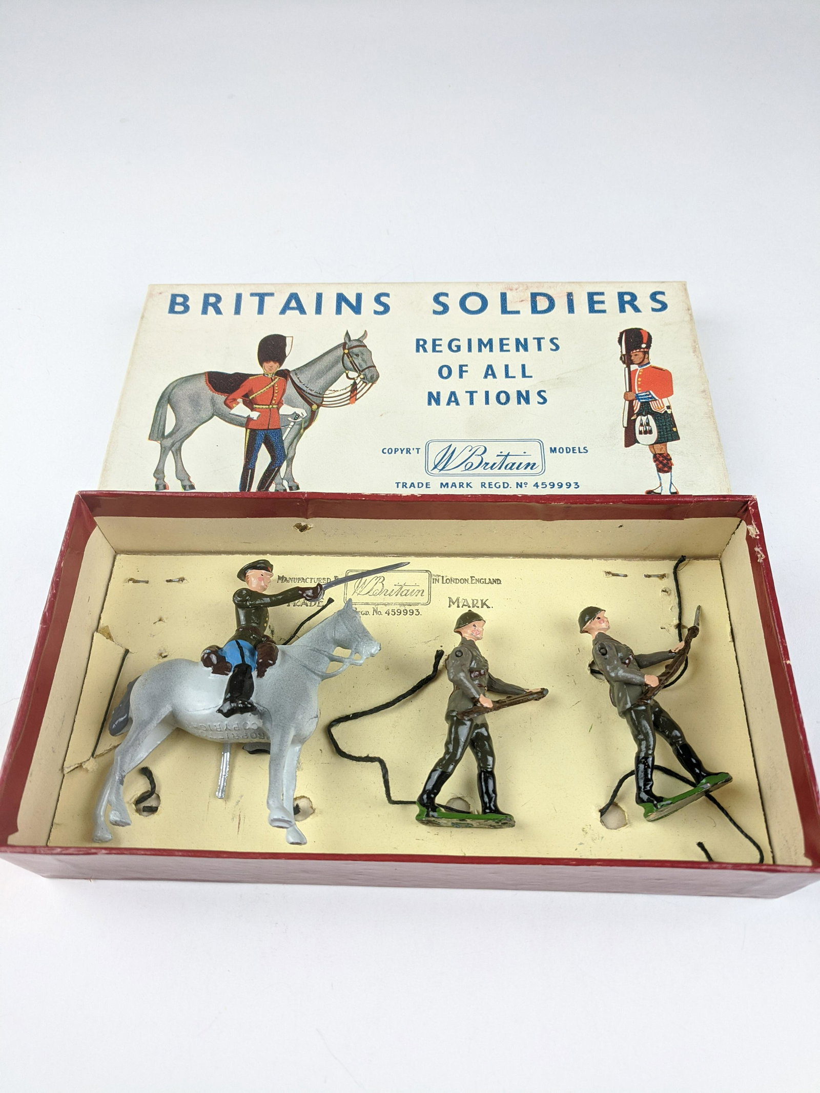 Britains #2144 Russian Infantry & Cavalry: 3 Pieces Condition Very Good (1 Broken Gun Tip) Box Good