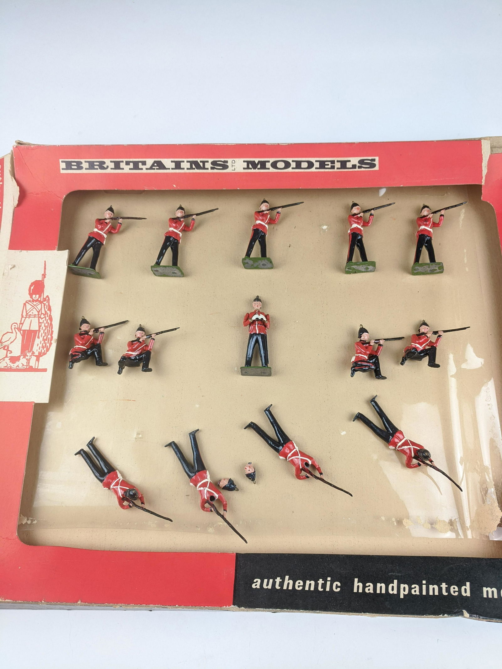 Britains #9339 Queens' Royal Regiment (1 of 1)