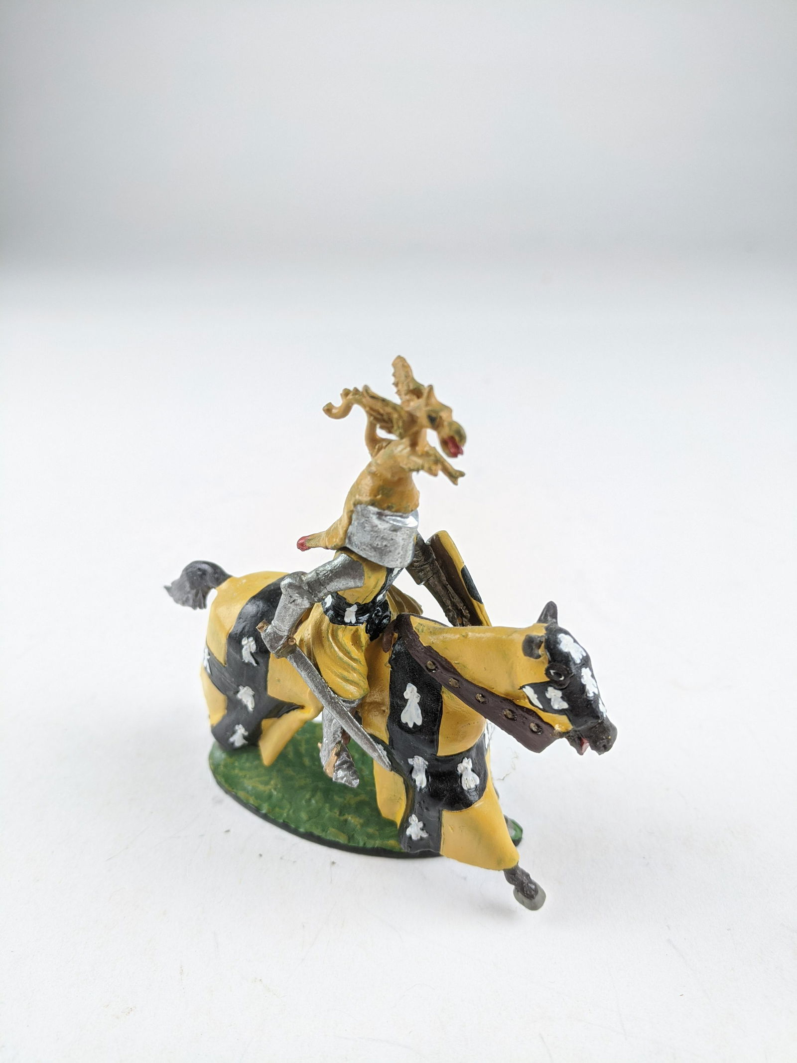 Alymer Knights Mounted Sir Jean de Grailly (1 of 1)